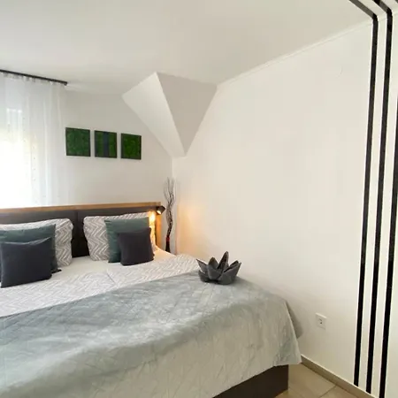 Ikon Апартаменты *